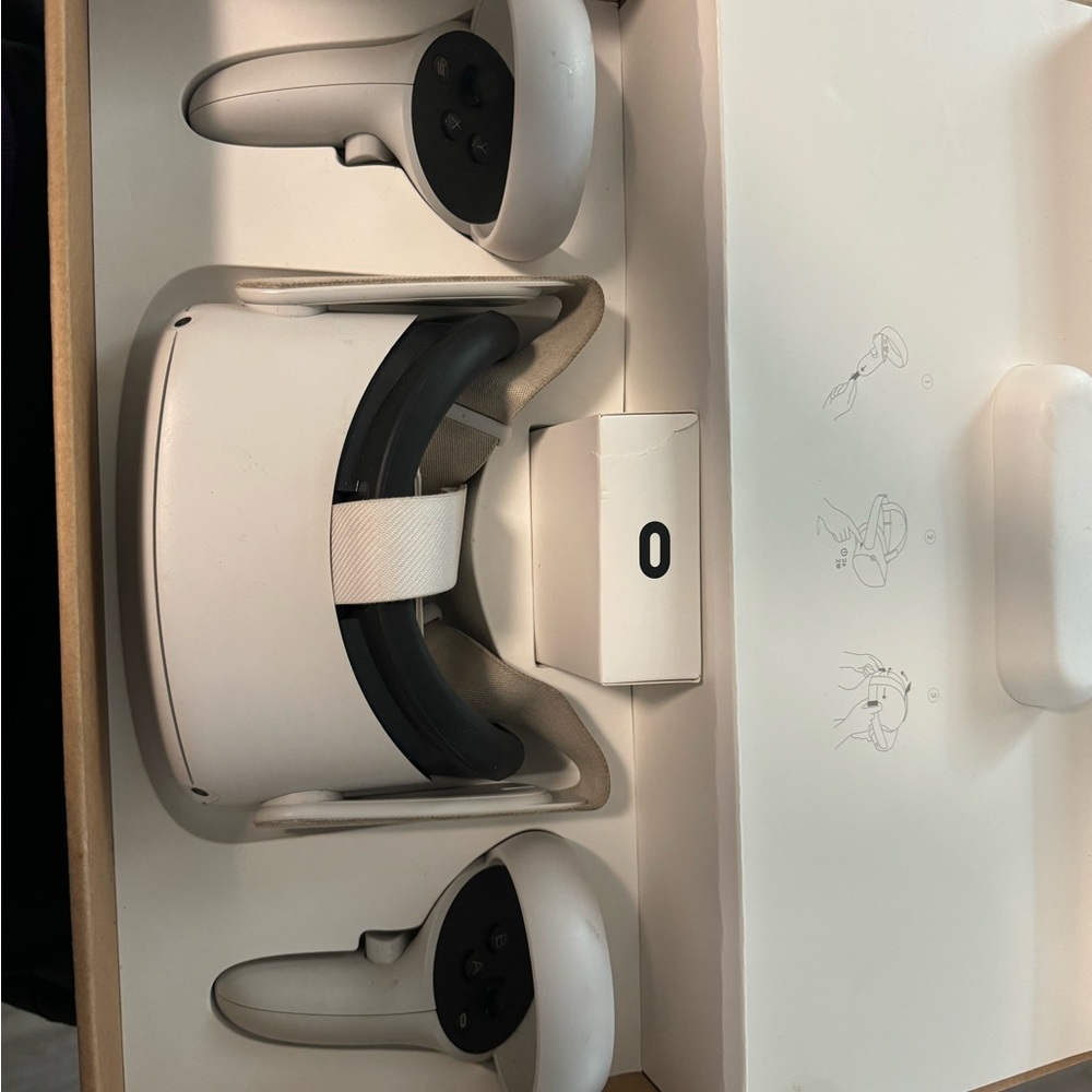 Slightly used oculus in great condition